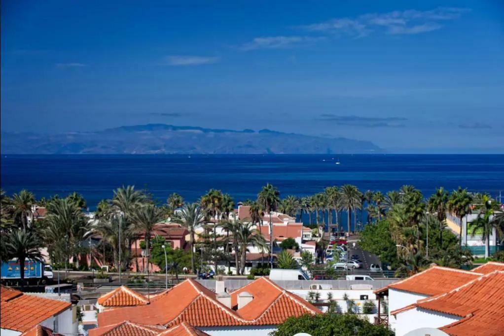 Apartment In Playa De Las Americas 1 ภายนอก รูปภาพ